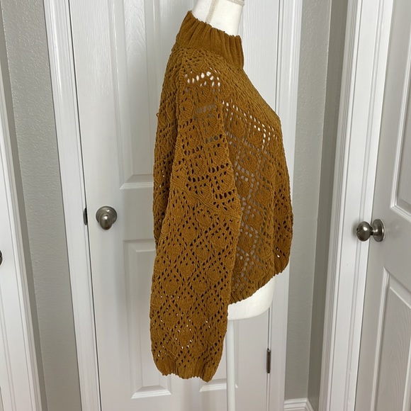 Pol mock neck crochet sweater Large - Picture 3 of 10